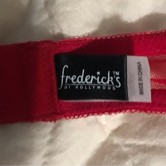 Fredrick’s of Hollywood Red ruffle halter bra - Picture 5 of 6